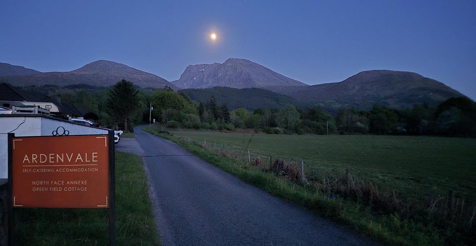 Green Field Cottage At Ardenvale Self Catering Fort William Exterior photo
